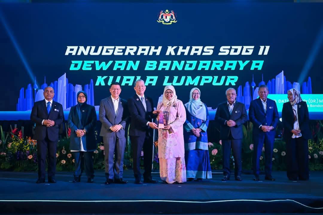 DBKL TERIMA ANUGERAH KHAS SDG 11: LEADING IN SUSTAINABLE CITIES AND COMMUNITIES