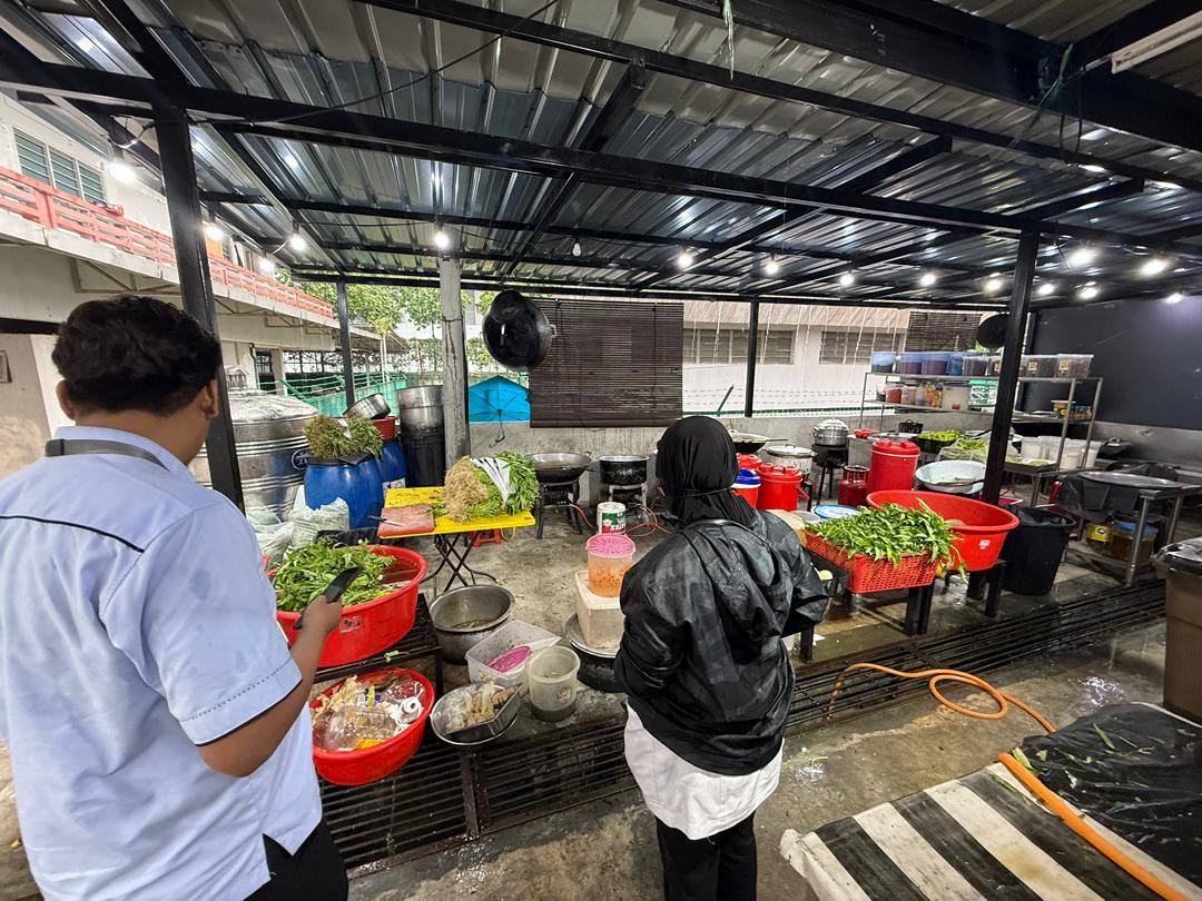 Tindakan Segera Atasi Aduan Asap Dan Bau Di Premis Makanan