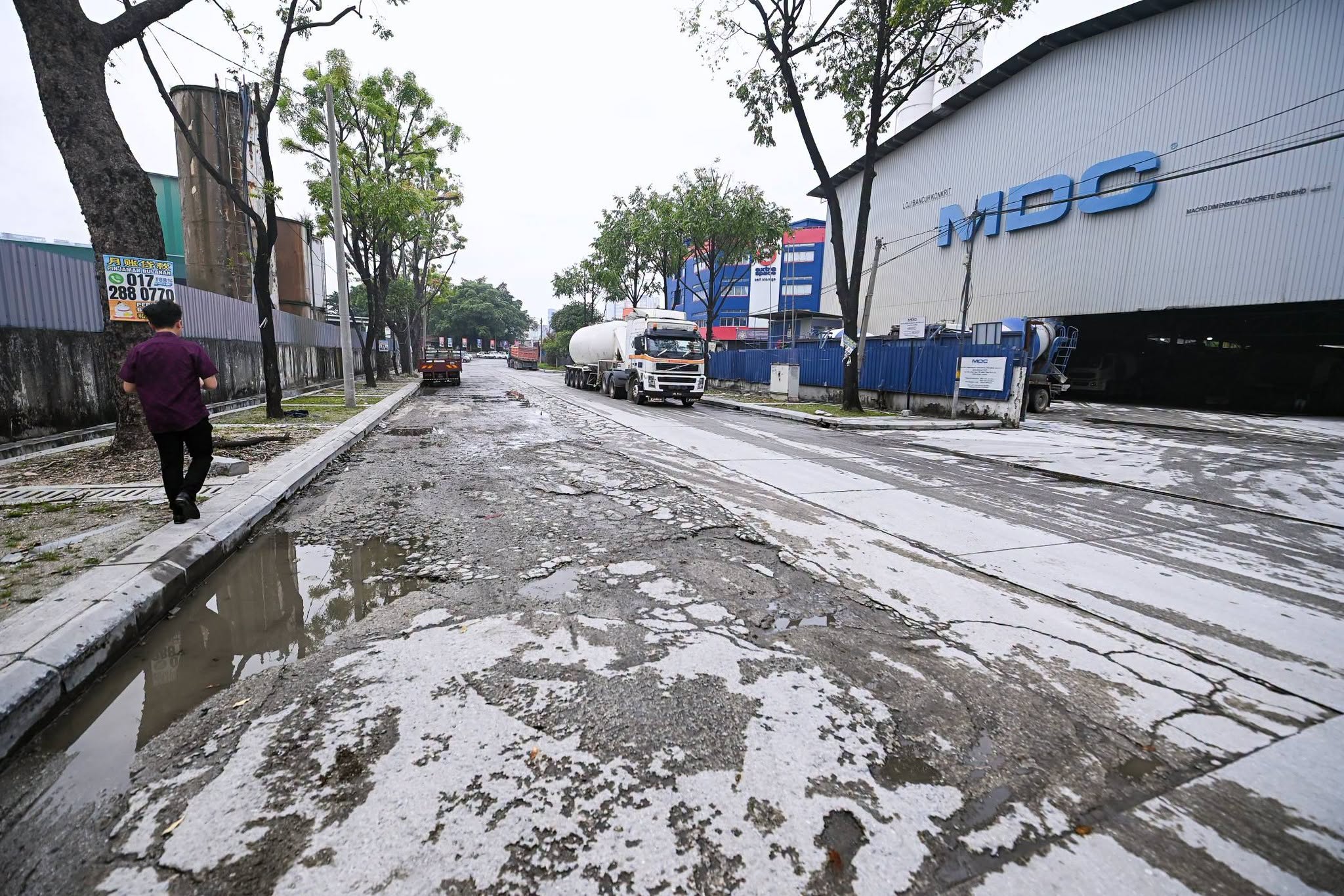 Datuk Bandar Turun Padang Tinjau Isu Setempat Di Jalan Chan Sow Lin 2
