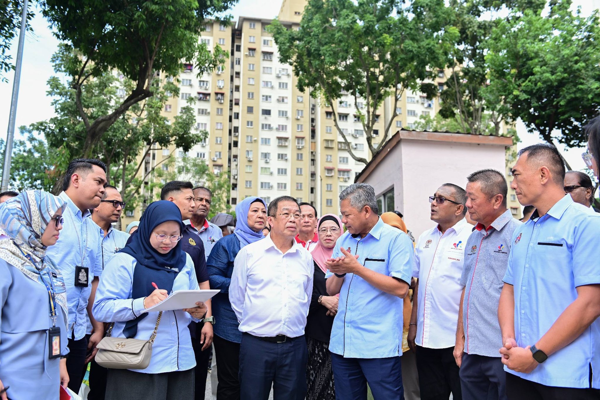 Turun Padang Parlimen Cheras: Kebersihan, Kemudahan Awam Dan Mitigasi Banjir Jadi Tumpuan Utama - December 8, 2025
