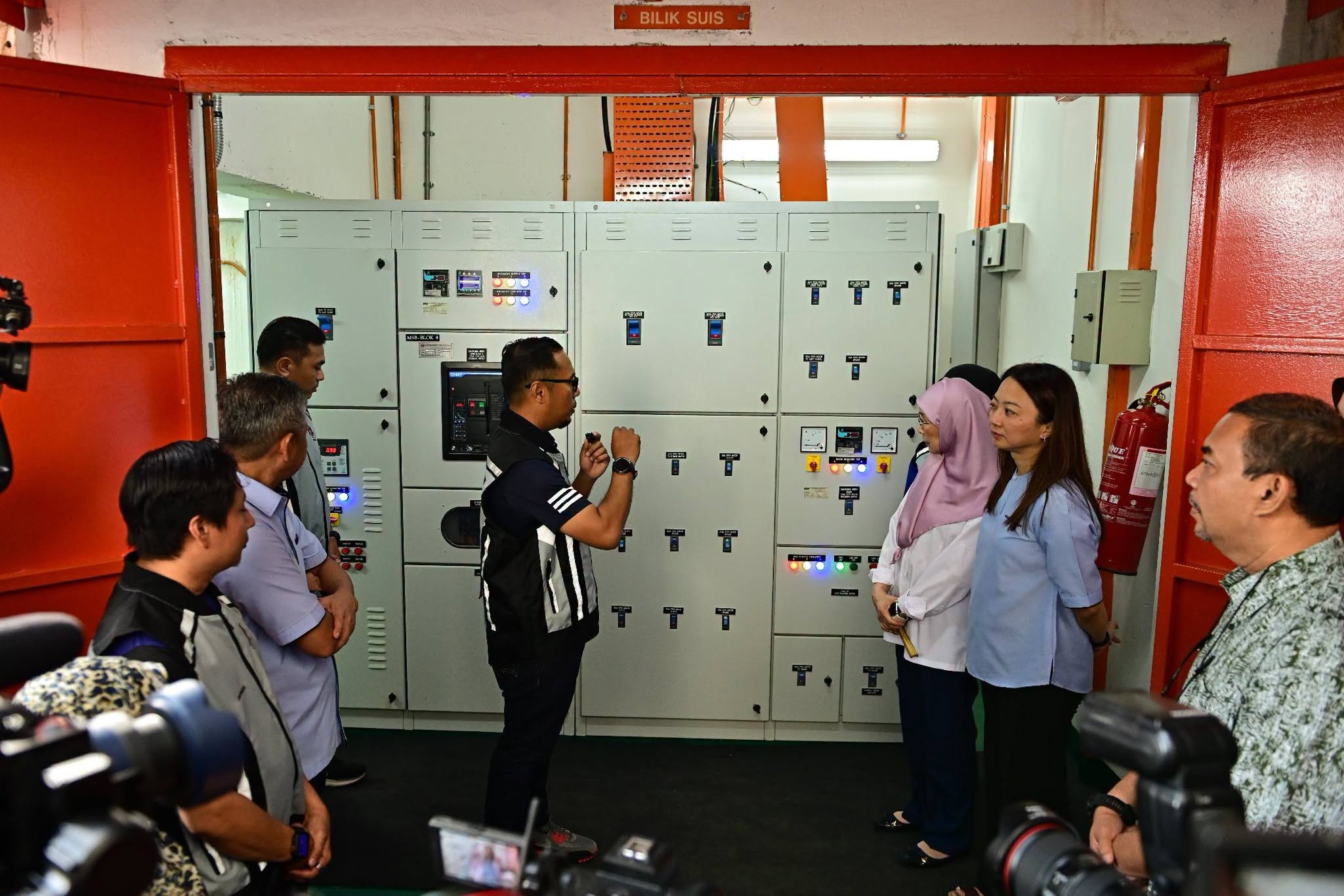 RM9.6 Juta Naik Taraf PPR Desa Tun Razak, Lebih 8,000 Penduduk Terima Manfaat