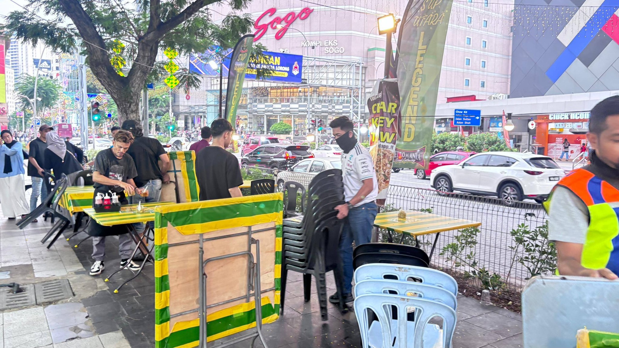 DBKL LAKSANA TINDAKAN PENGUATKUASAAN DI JALAN TUANKU ABDUL RAHMAN DAN JALAN REMBIA - March 28, 2026